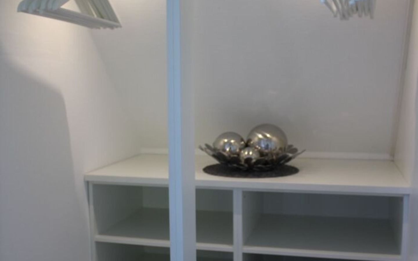 Kleiderschrank