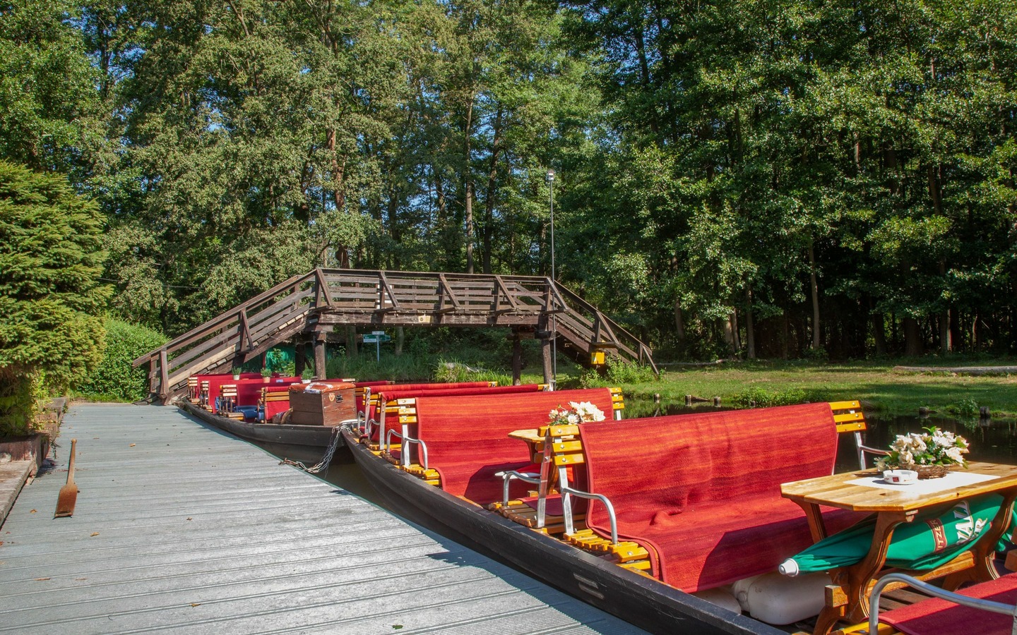 Eingedeckter Kahn, Foto: Peter Becker, Lizenz: Amt Burg (Spreewald)