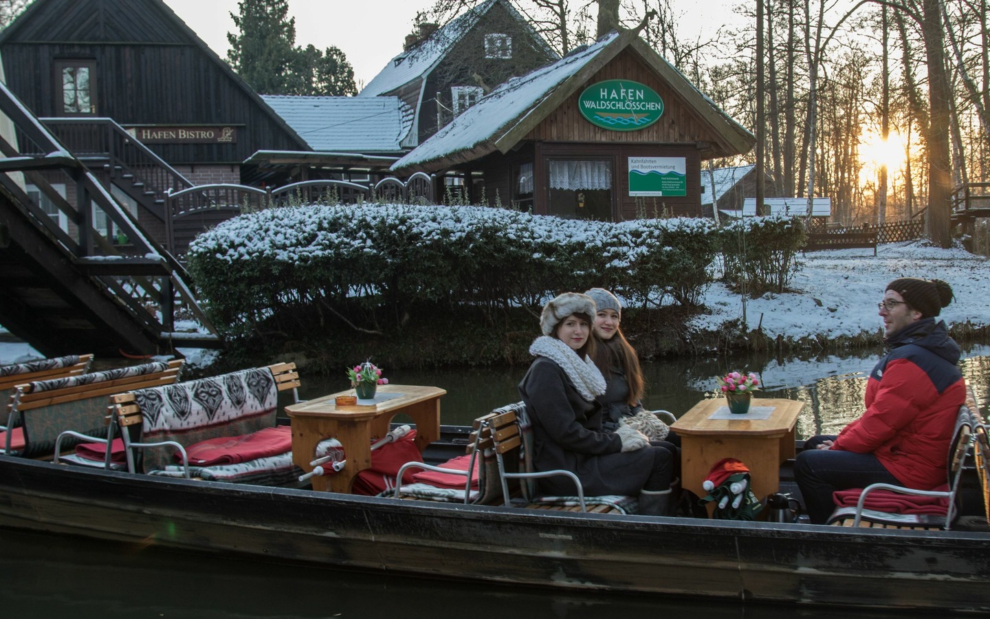 Kahnfahrten im Winter, Foto: Peter Becker, Lizenz: Amt Burg (Spreewald)