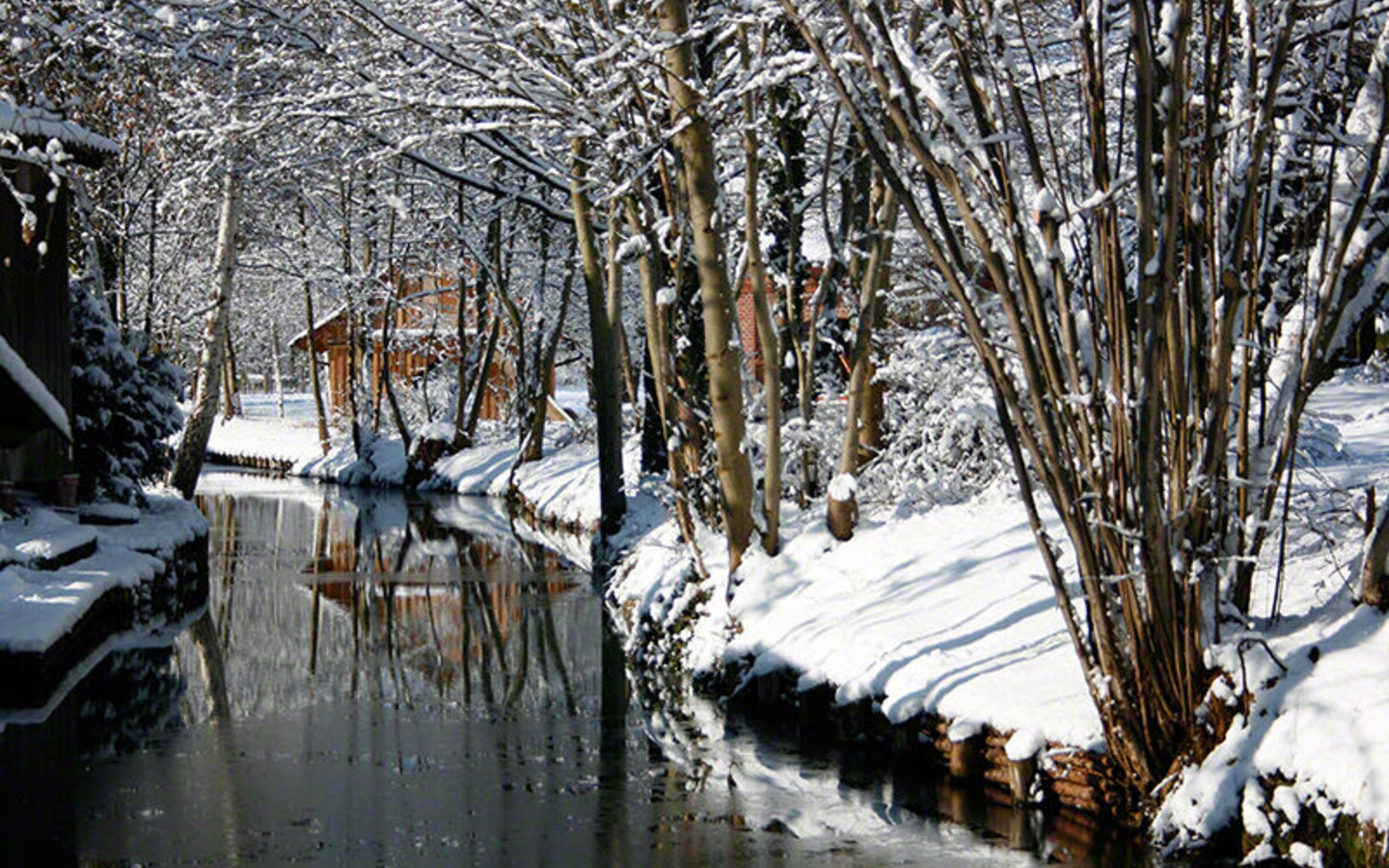 Winterkahnfahrt Pension zum Schlangenkönig, Foto: Peter Becker, Lizenz: Amt Burg (Spreewald)