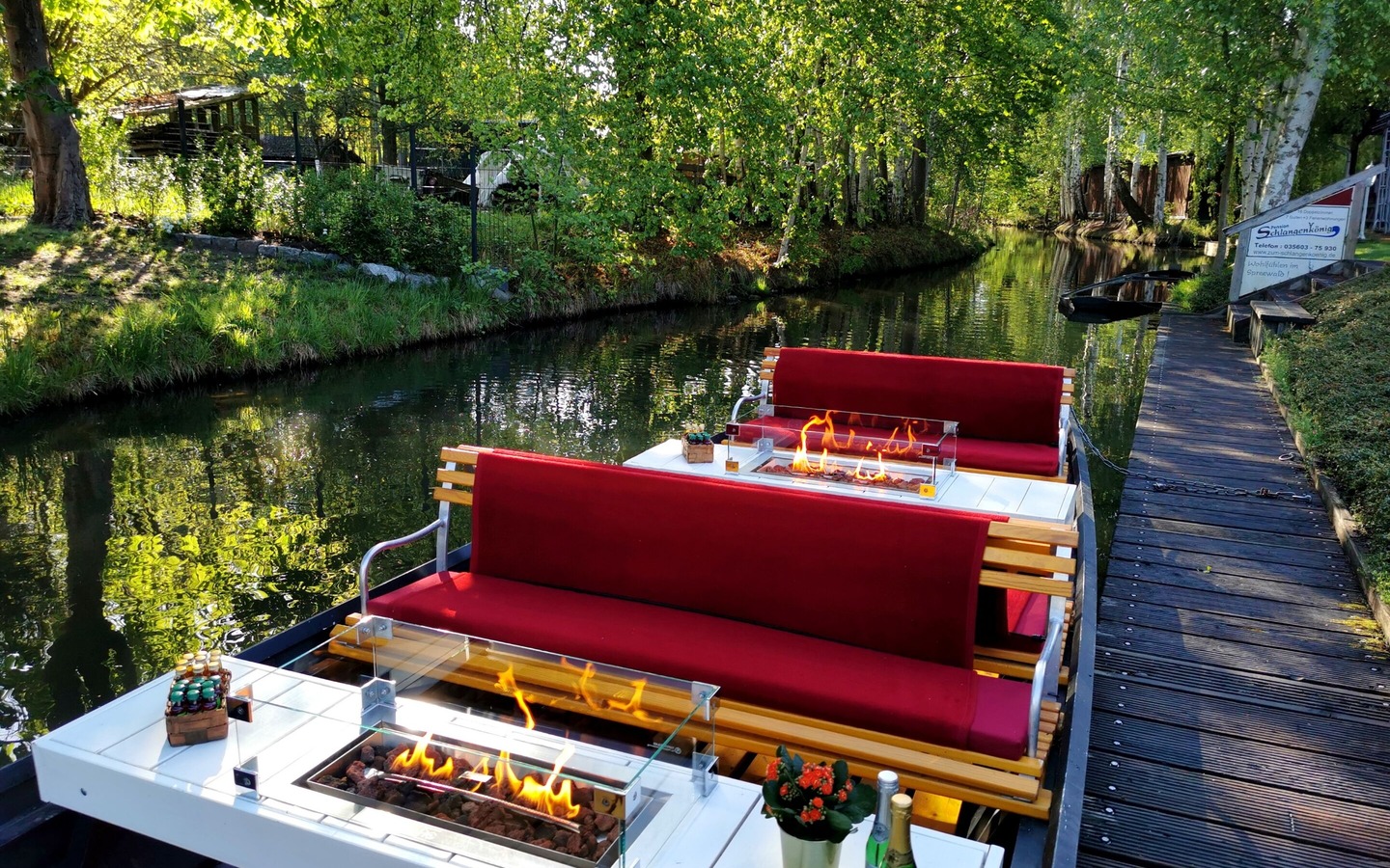 Kamin Kahnfahrt im Sommer ab Pension Zum Schlangenkönig, Foto: Tino Meier, Lizenz: Spreewald Resorts