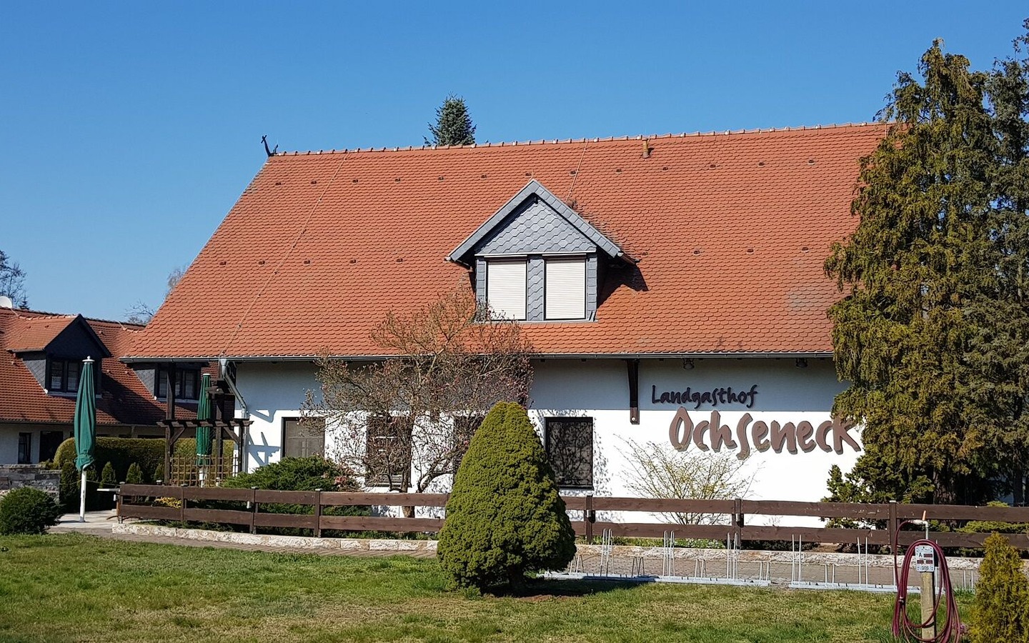 Außenansicht Ochseneck, Foto: Kerstin Möbes, Lizenz: Amt Burg (Spreewald)
