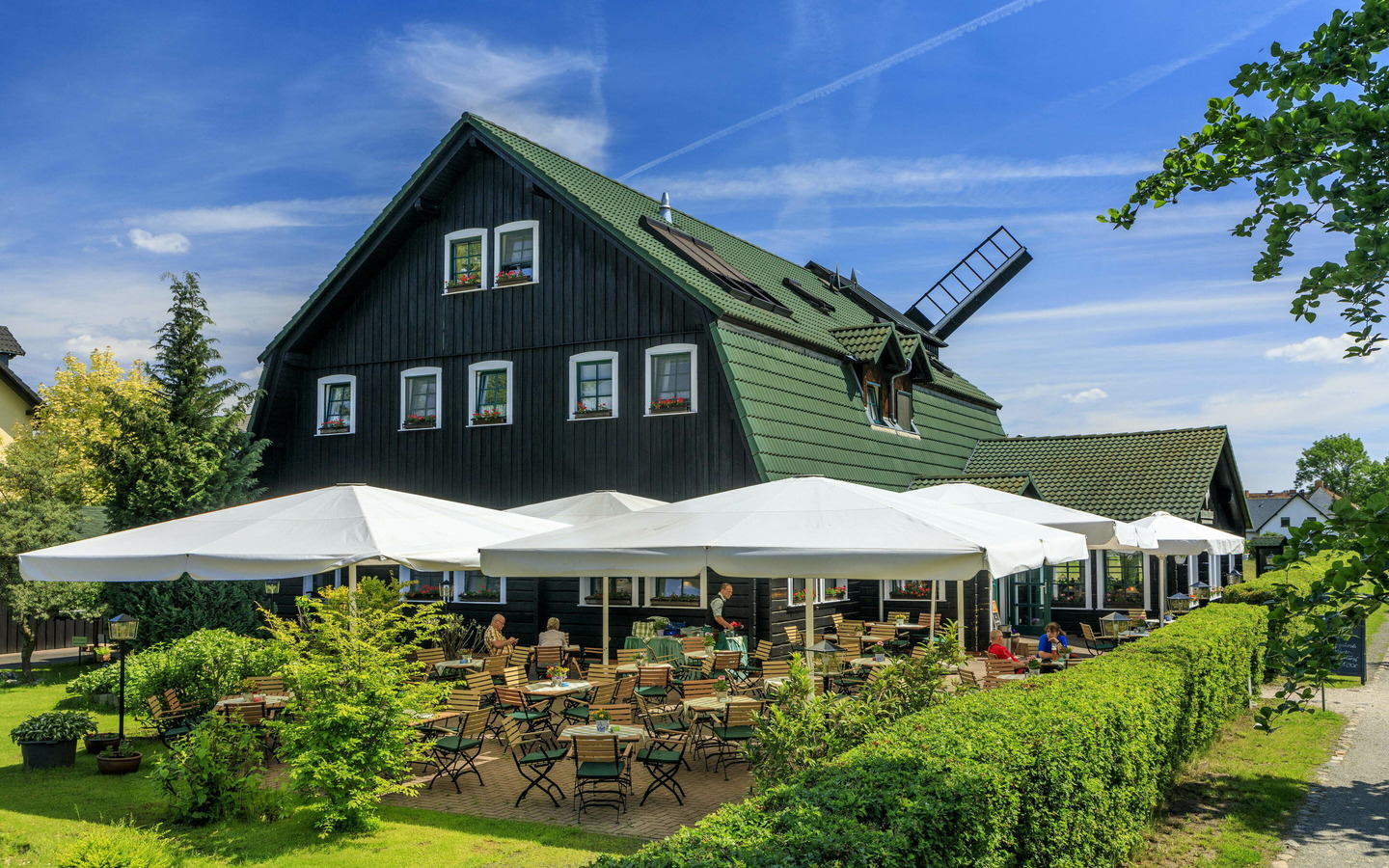 Biergarten der Kräutermühle am Kur- und Sagenpark , Foto: Rainer Weisflog, Lizenz: Kräutermühlenhof Burg Spreewald