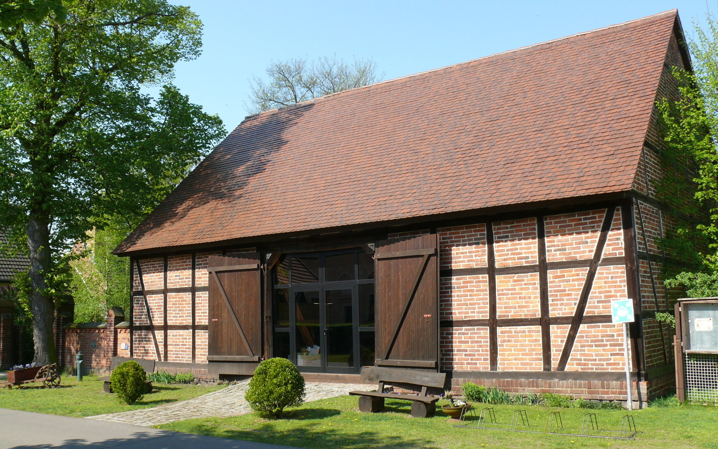 Die Pfarrscheune des Wendisch-Deutschen Heimatmuseum Jänschwalde, Foto: Amt Peitz, Foto: N. Mucha, Lizenz: Amt Peitz