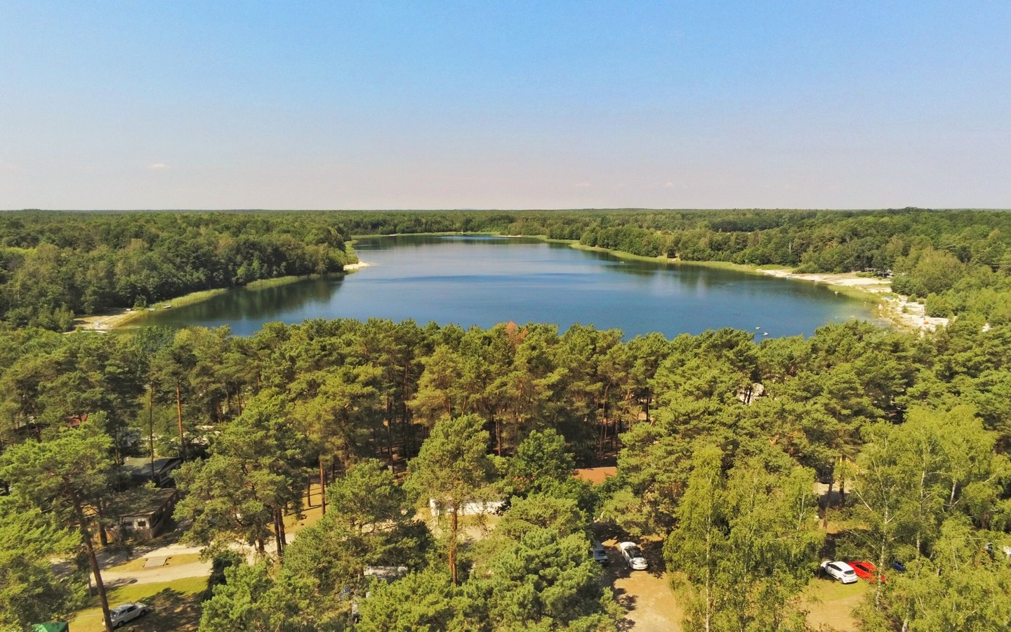 Großsee von oben, Foto: ReFanCard, Lizenz: Waldcamping Am Großsee