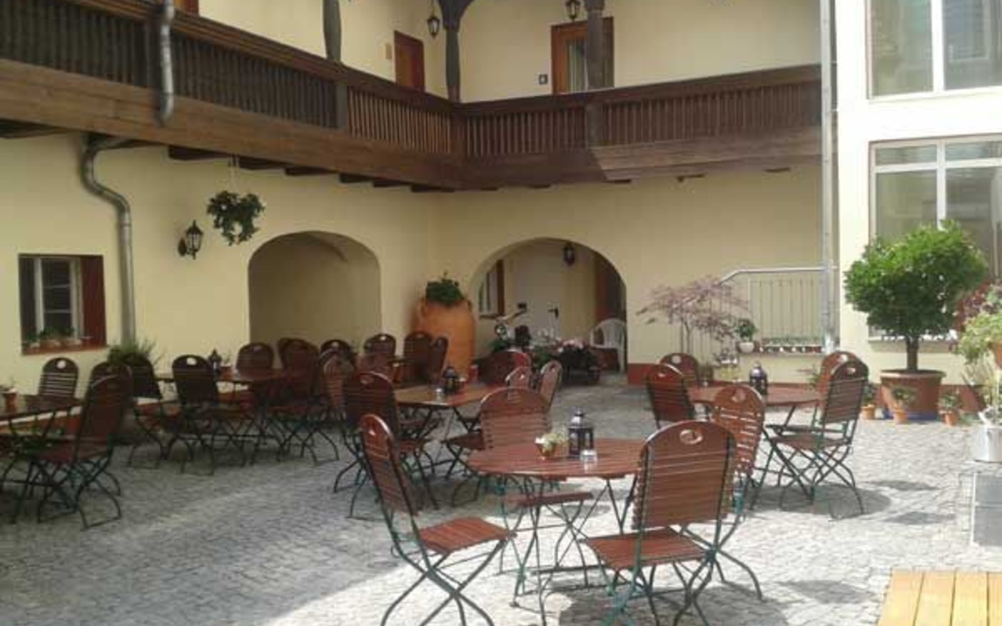 TOMAS_TMB00020080021356616.jpg