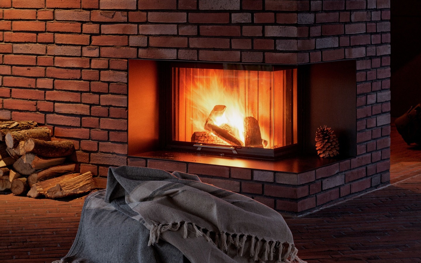 Kamin, Foto: Tobias König, Lizenz: Michelberger Farm