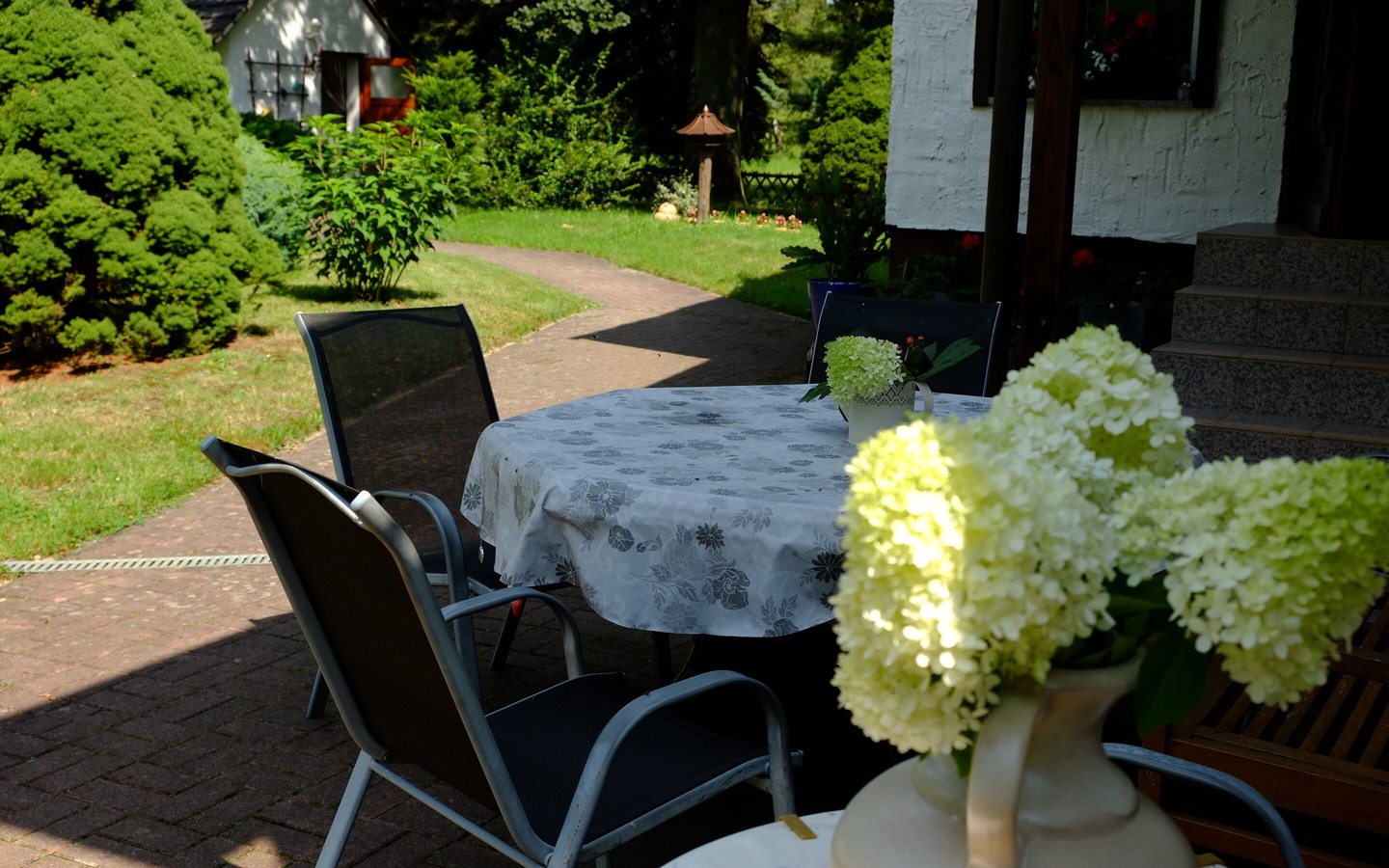 Terrasse, Foto: Jacqueline Röttel , Lizenz: Stara Broznja