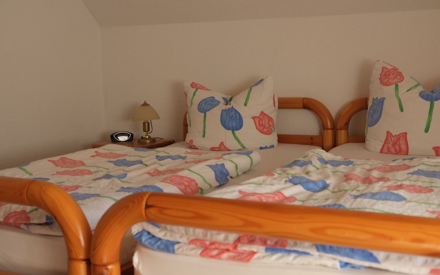 Schlafzimmer, Foto: Jacqueline Röttel , Lizenz: Stara Broznja